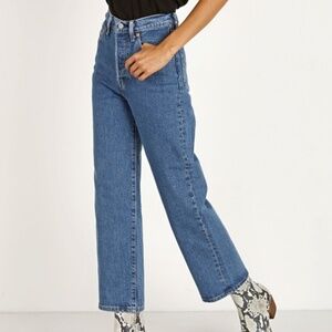 Levi's Ribcage Jeans